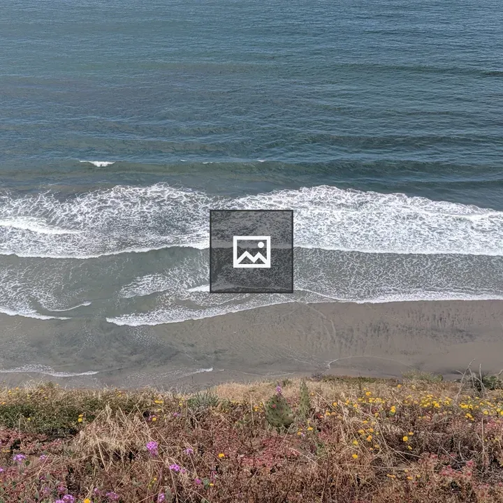 Ocean waves at Torrey Pines beach