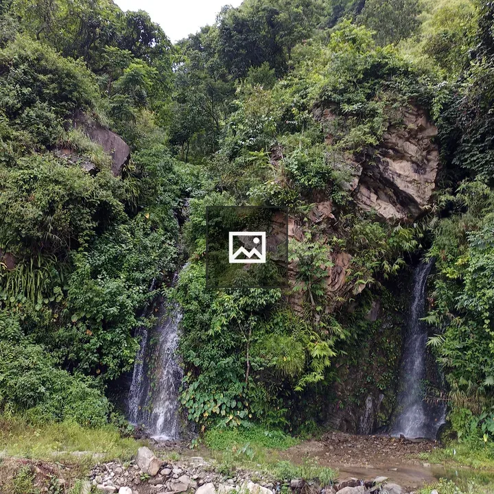 Waterfalls in Dolalghat, Nepal