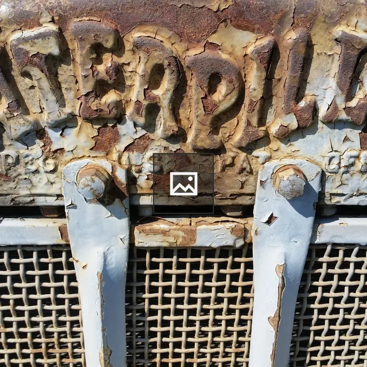 Caterpillar tractor grill