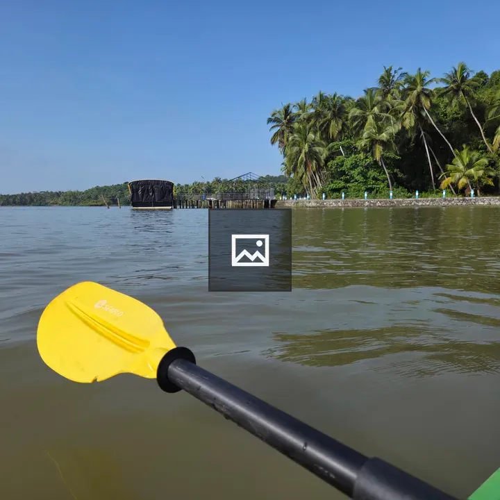 Yellow kayak paddle close-up