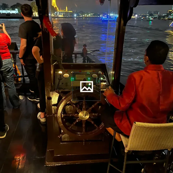 River boat pilot on Chao Phraya