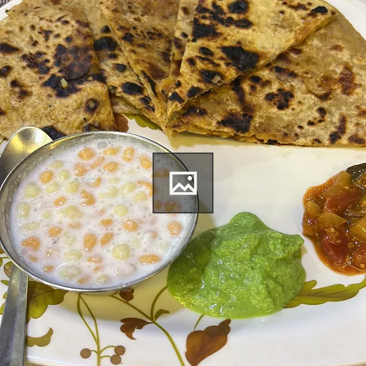 Paratha Thali with Dahi and Chutney