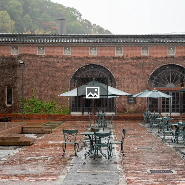 Kurashiki Ivy Square courtyard