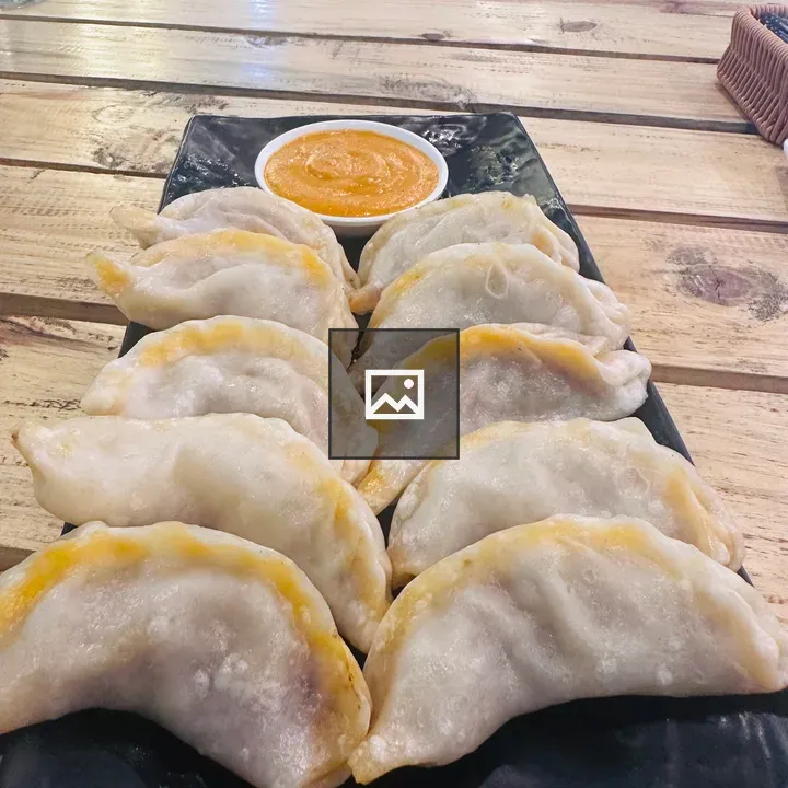 Momo dumpling dish