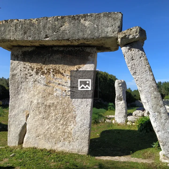 Taula at Talati de Dalt front view