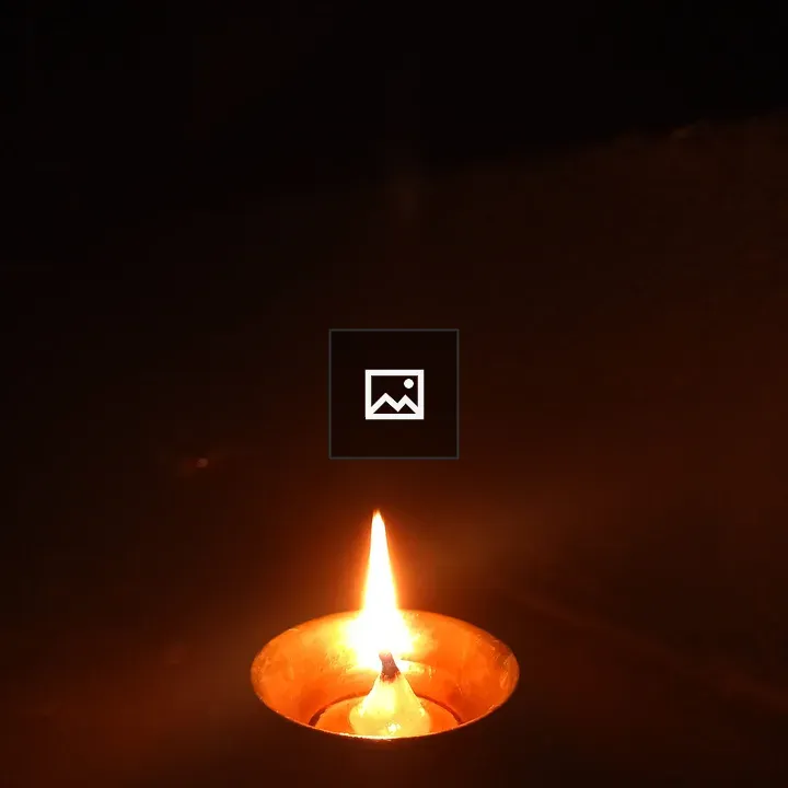 Oil lamp with bright flame