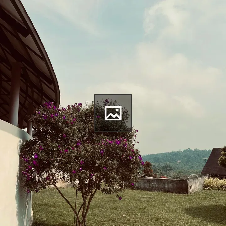 Garden building and sky