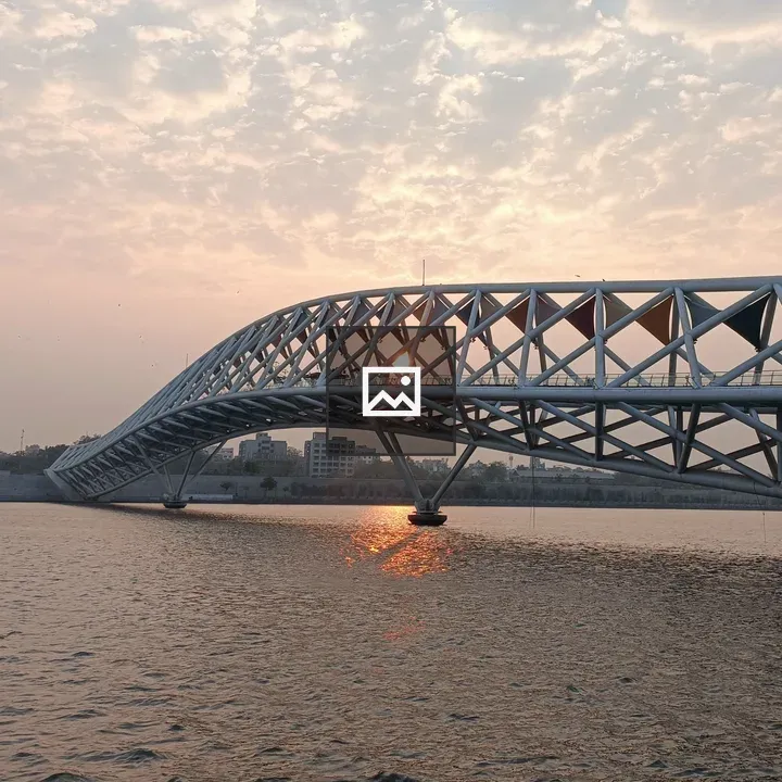 Atal Bridge Shot