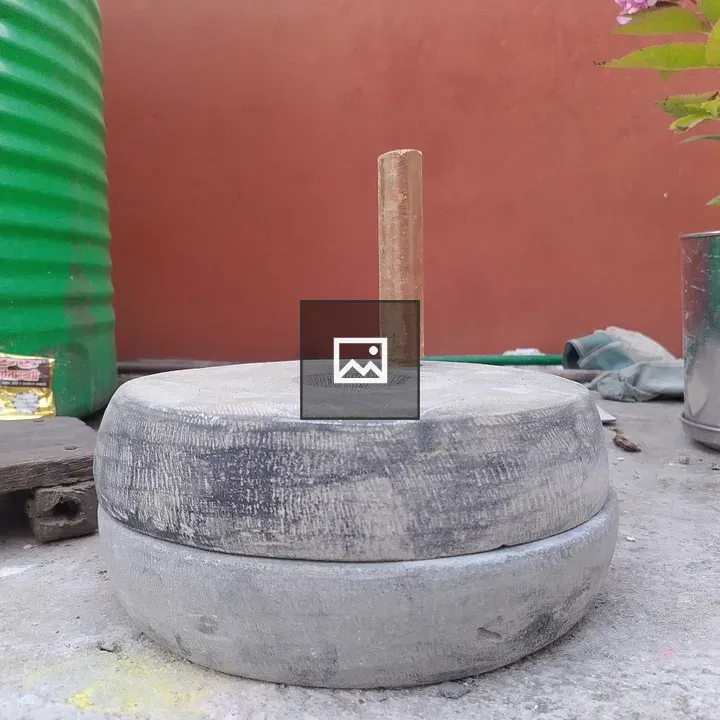 Janto Grinding Stone