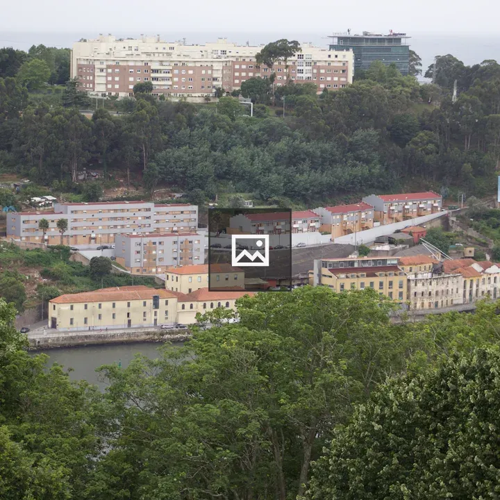 Buildings along river in Porto