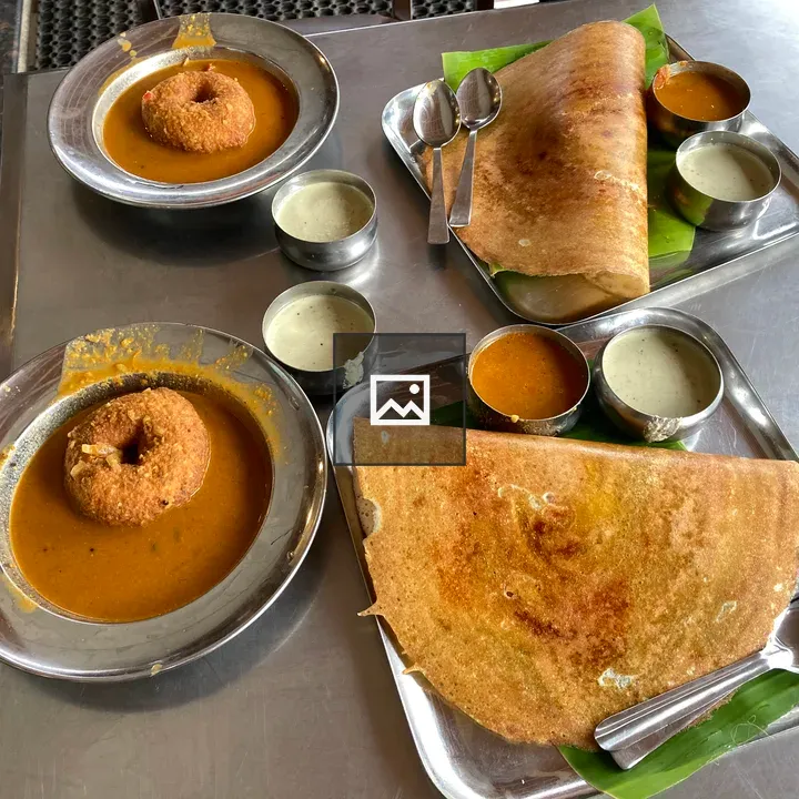 Masala Dosa and Vada on Plate