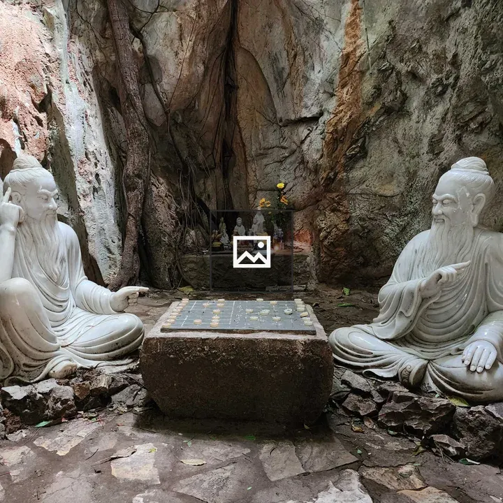 Statues of Monks Playing Xiangqi