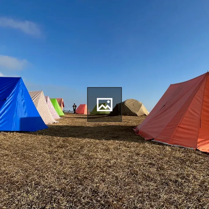 Caming tents at Dhampus