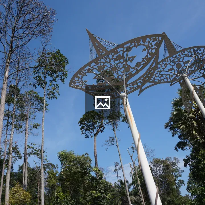 South East Asian Kite Lamppost
