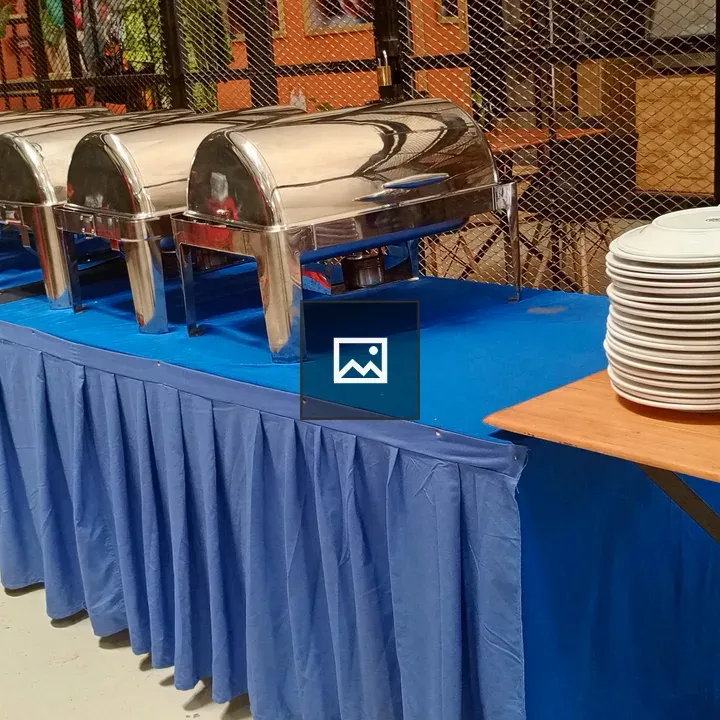 Hospitality mis-en-place with stainless steel containers