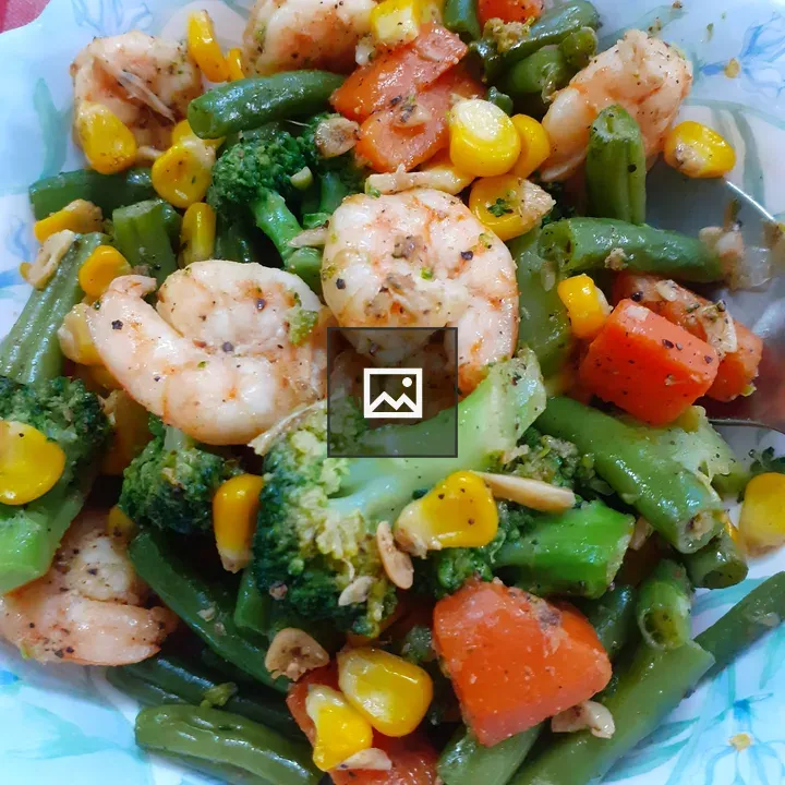 Vegetable Saute with Prawns