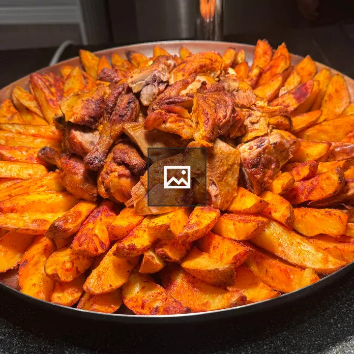 Potato Wedges and Roasted Chicken Platter