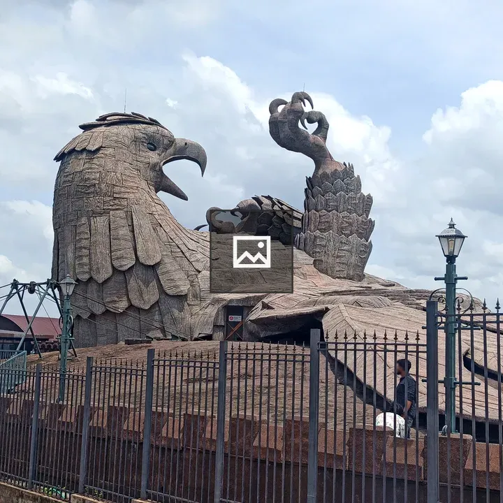 Jatayu rock sculpture
