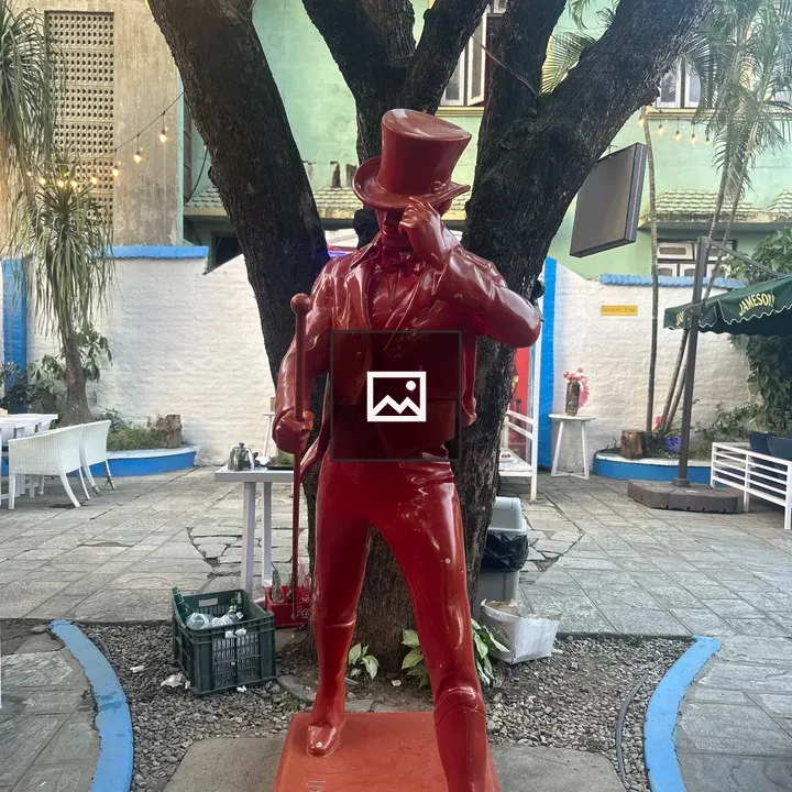 Statue man