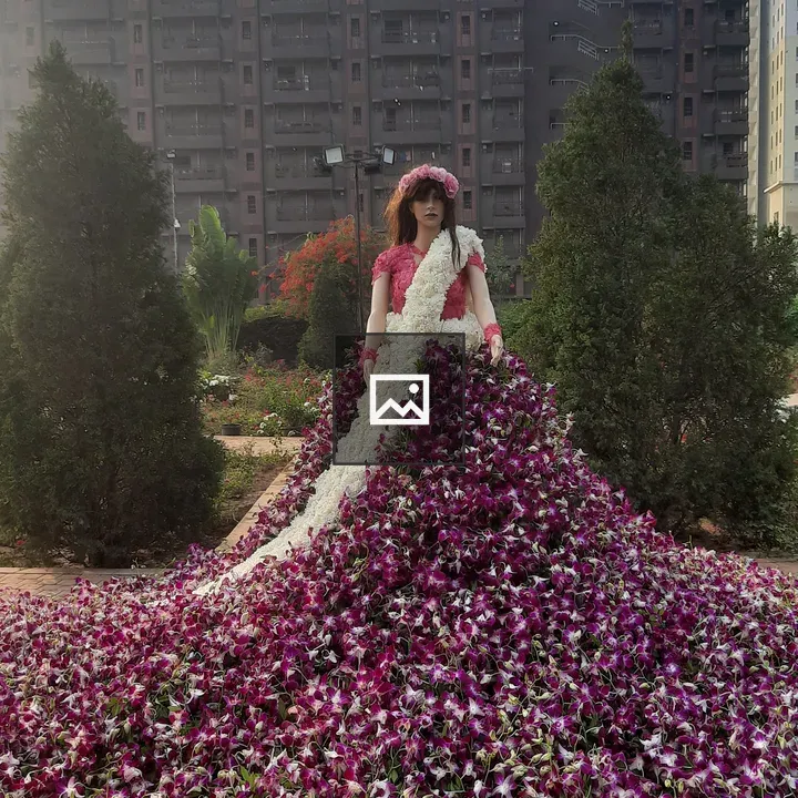 Doll Flower Garden Statue