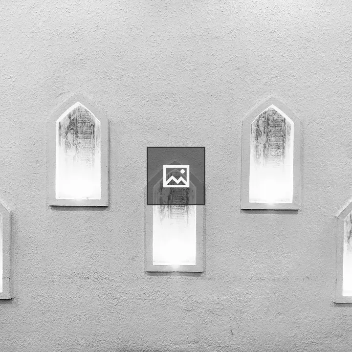 Wall light in Nepali style