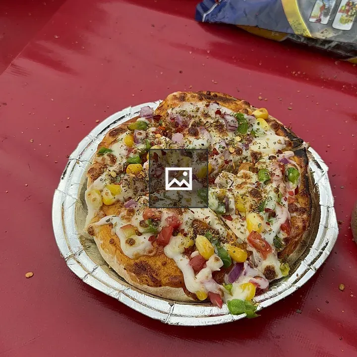 Small vegetarian pizza
