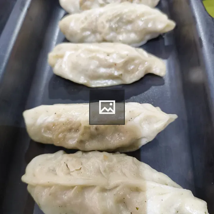 Five steamed dumplings