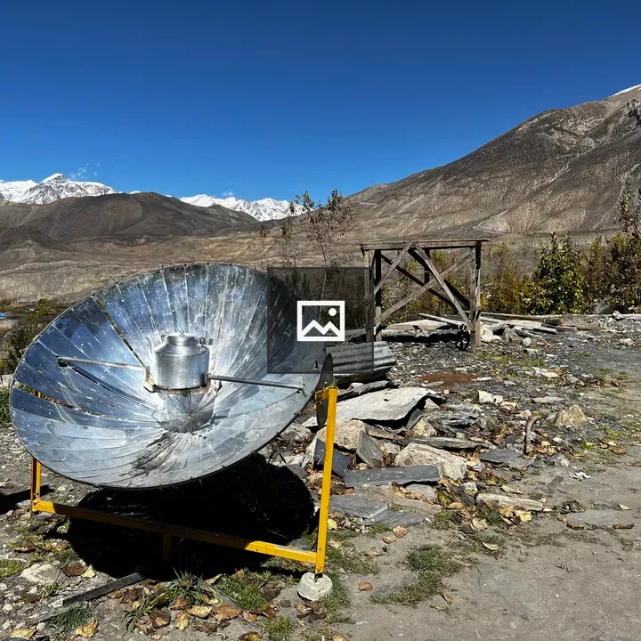Parabolic solar cooker on terrain