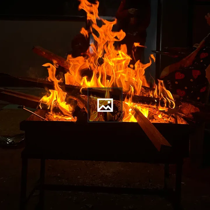 Crackling fire in a grill