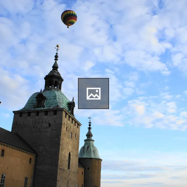 Castle of Kalmar with Balloon