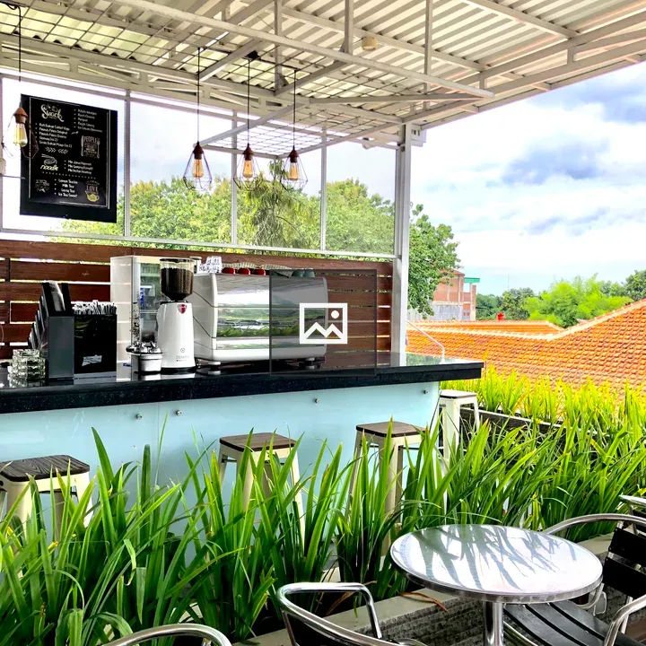 Rooftop cafe