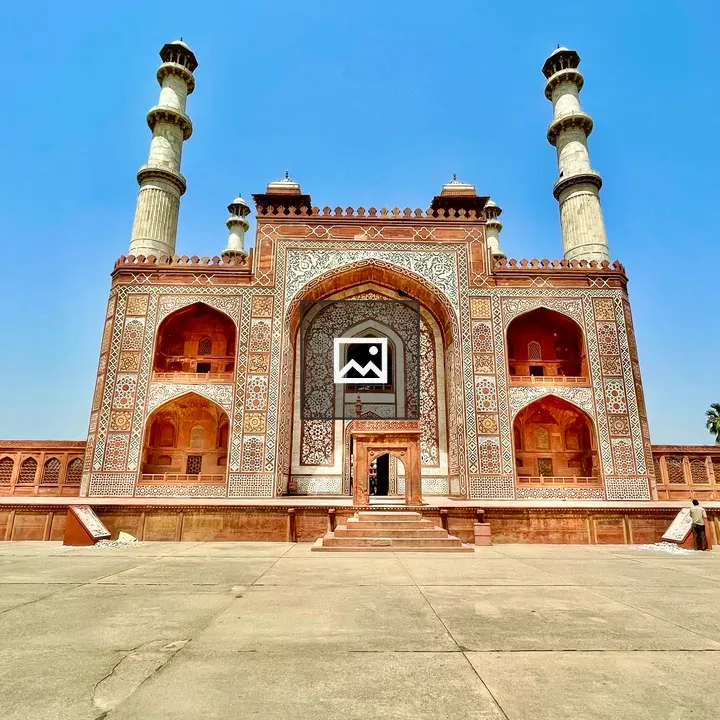 Entrance to Akbar Tomb
