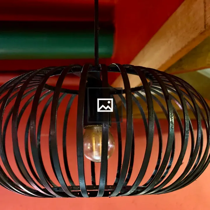 Black metal pendant light fixture