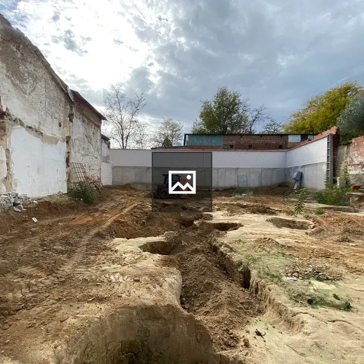 Construction site with exposed earth