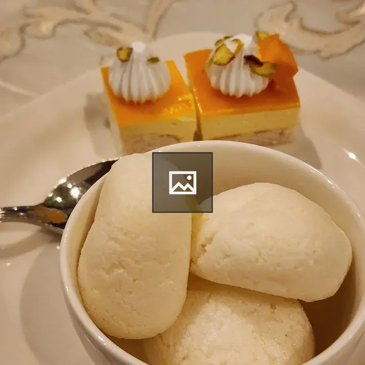 Desert plate with Rasgulla and Pastry