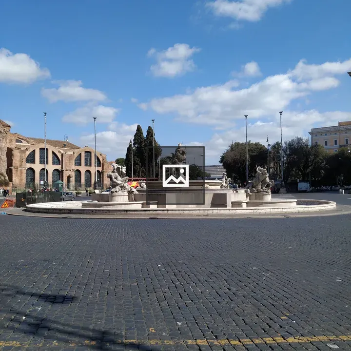 Fountain in Piazza della Repubblica