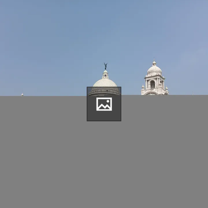 Back view of Victoria Memorial