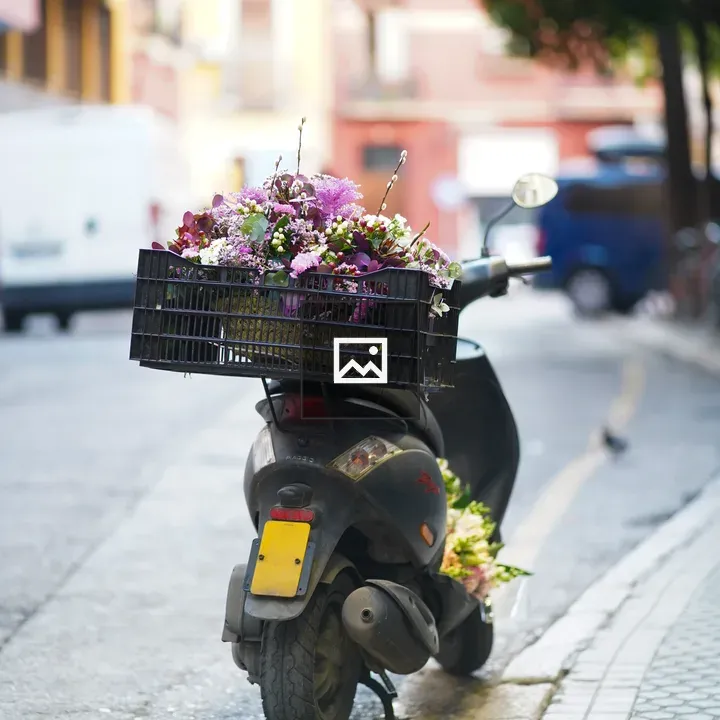 Delivery scooter with flowers