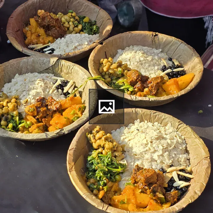 Nawari Khaja Set on Table