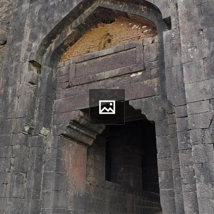 Ancient 3 Door side view