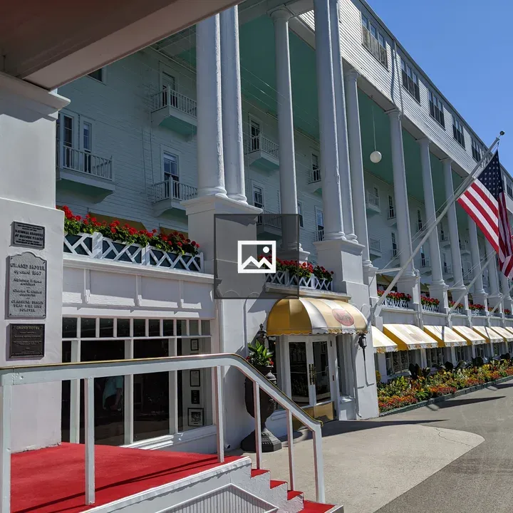 Grand Hotel promemade Mackinac Island