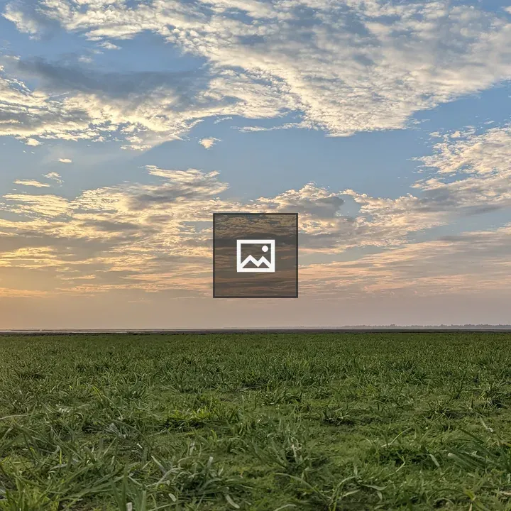 Sky and land meeting at Chitolia