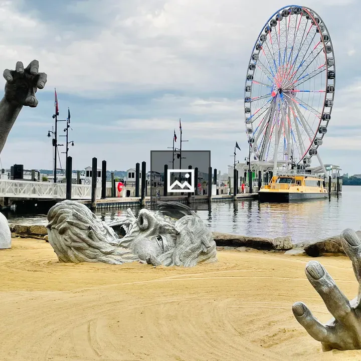The awakening sculpture at National Harbor