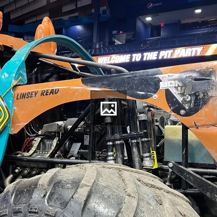 Scooby Doo Monster Jam Truck Rear View