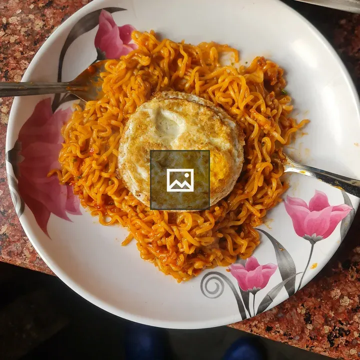 Noodles and Omelette