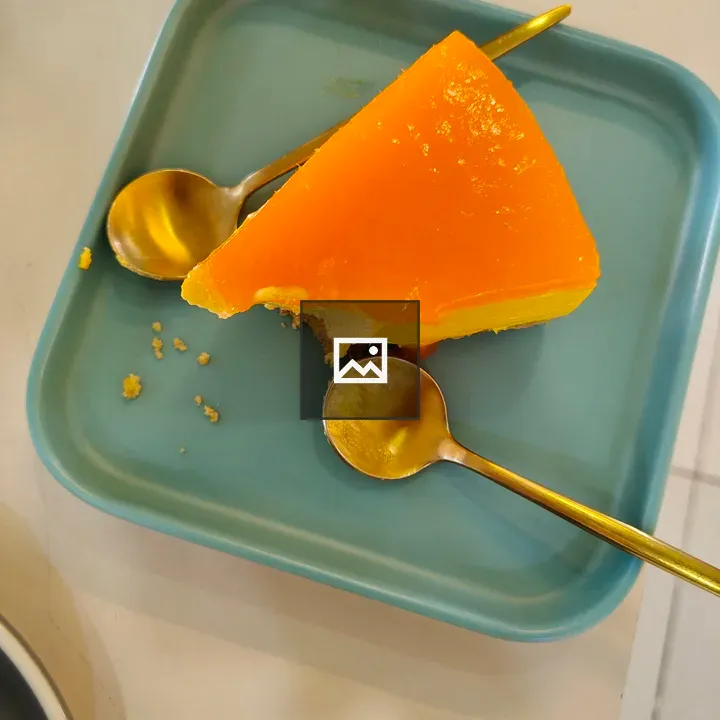 Orange Gelatin Cake Slice