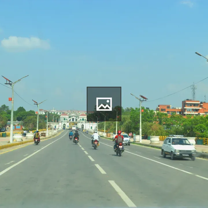 Street scene near Singha Durbar Palace