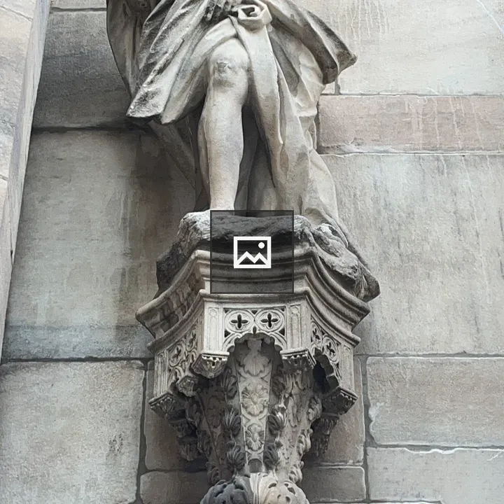 Wall decoration at Duomo di Milano